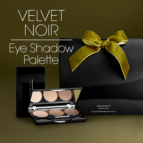 3-Well Eyeshadow Palette – holiday eye trio in shiny black box with velvet bow